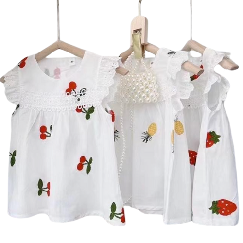 Fruit of the Loom Blouse